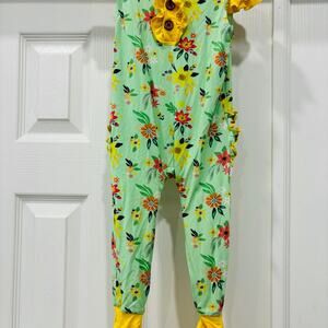 Bamboo Garden Dreams Convertible romper 12-18  months EUC